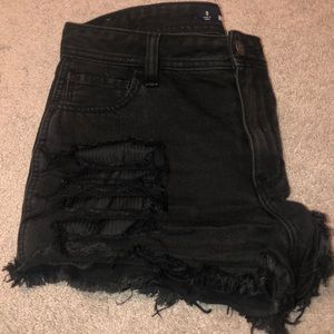 Holister Black High Rise Boyfriend Short